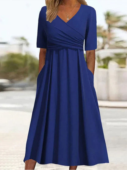 Women'S Casual Solid Color V-Neck Short Sleeve Pleated Dress