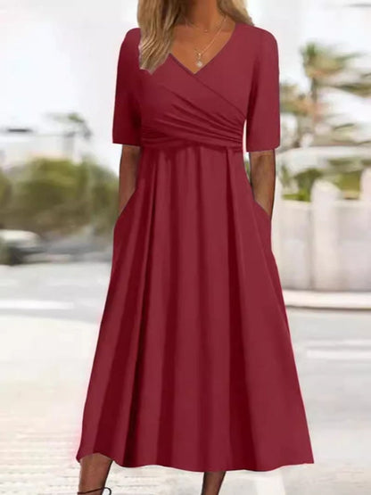 Women'S Casual Solid Color V-Neck Short Sleeve Pleated Dress